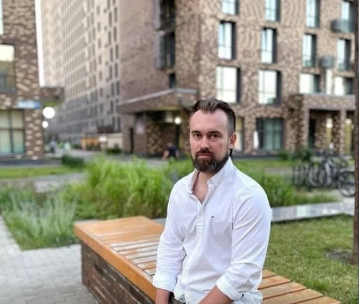 Александр Белов