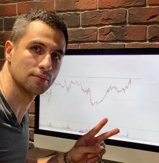 Анатолий Панов