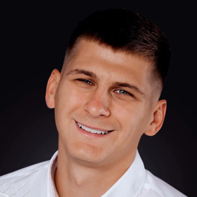 Никита Конев