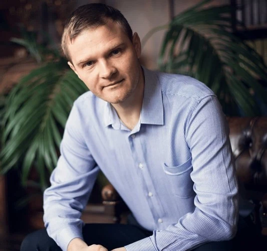 Виктор Тарасов