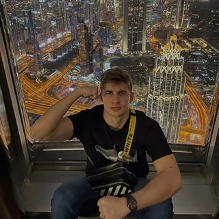 Сева Лавринов