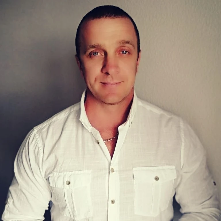 Владимир Головачев