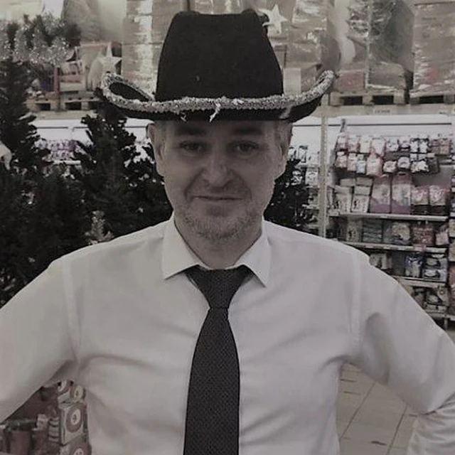Евгений Исаев