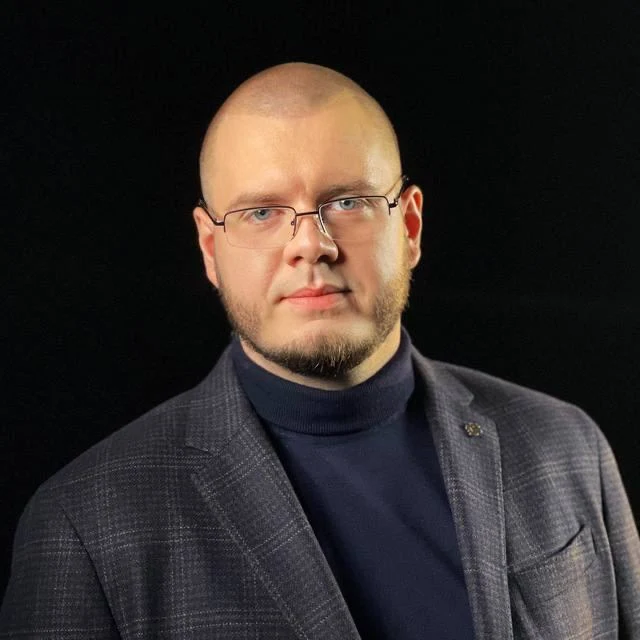 Владислав Деркач