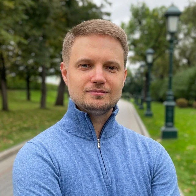 Артем Авинов