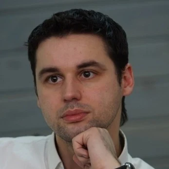 Виктор Макеев