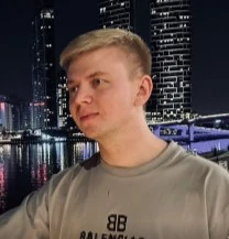 Олег Казаков
